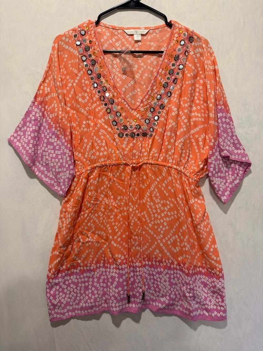 Boston Proper Embellished V-Neck Tie-Front Geometric Print Tunic